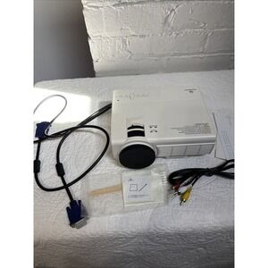 Vankyo Leisure 3 Q5 Video Projector w/‎ Case & cords  – Home Theater
